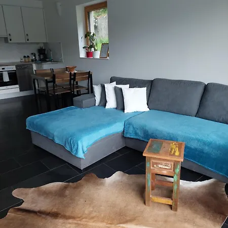 In Den Bergen Apartment Ubersaxen