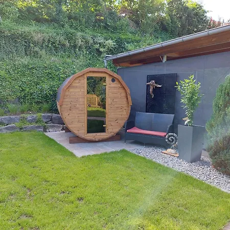 In Den Bergen * Ubersaxen